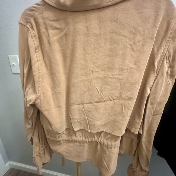 ✨ Express Utility Drawstring Jacket | L | NWT ✨ - Picture 7 of 7